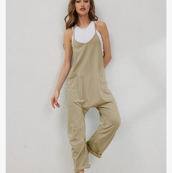 Casual Beige Cami Wide Leg Pockets Jumpsuit - Picture 3 of 7